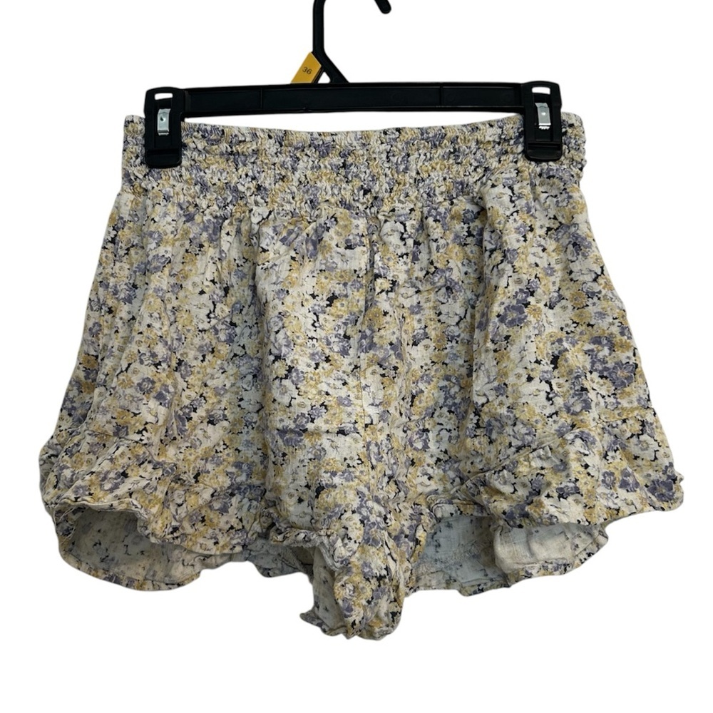 Wild Fable Floral Short Pull-on scrunched waist comfy stretchy